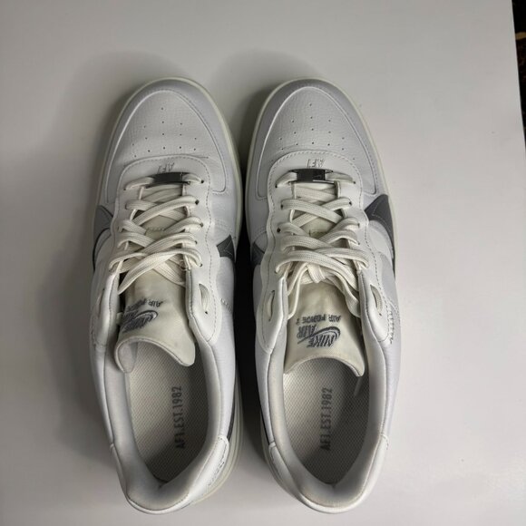 Nike Men Air Force 1 PLT.AF.ORM Summit White/ Metallic Silver Size 11 - Picture 2 of 8